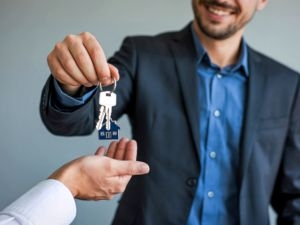Valuation Models That Attract Serious Buyers