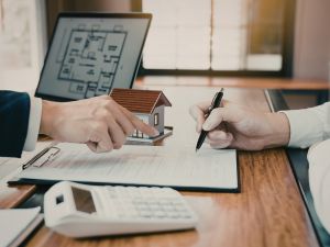 How to Coordinate All Stakeholders in a Sale