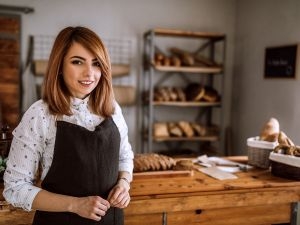 When to Notify Employees About the Sale